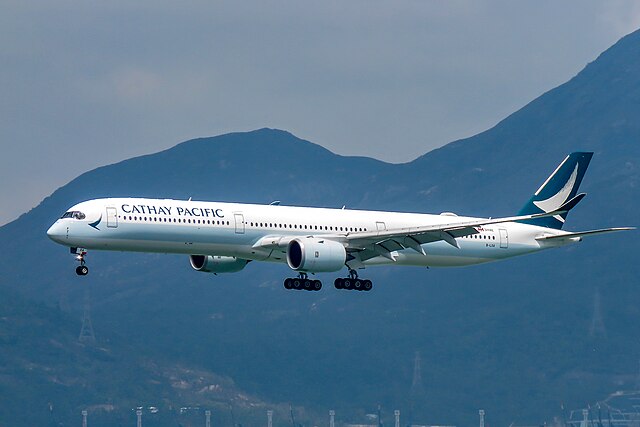 Cathay sets new 2030 carbon intensity target