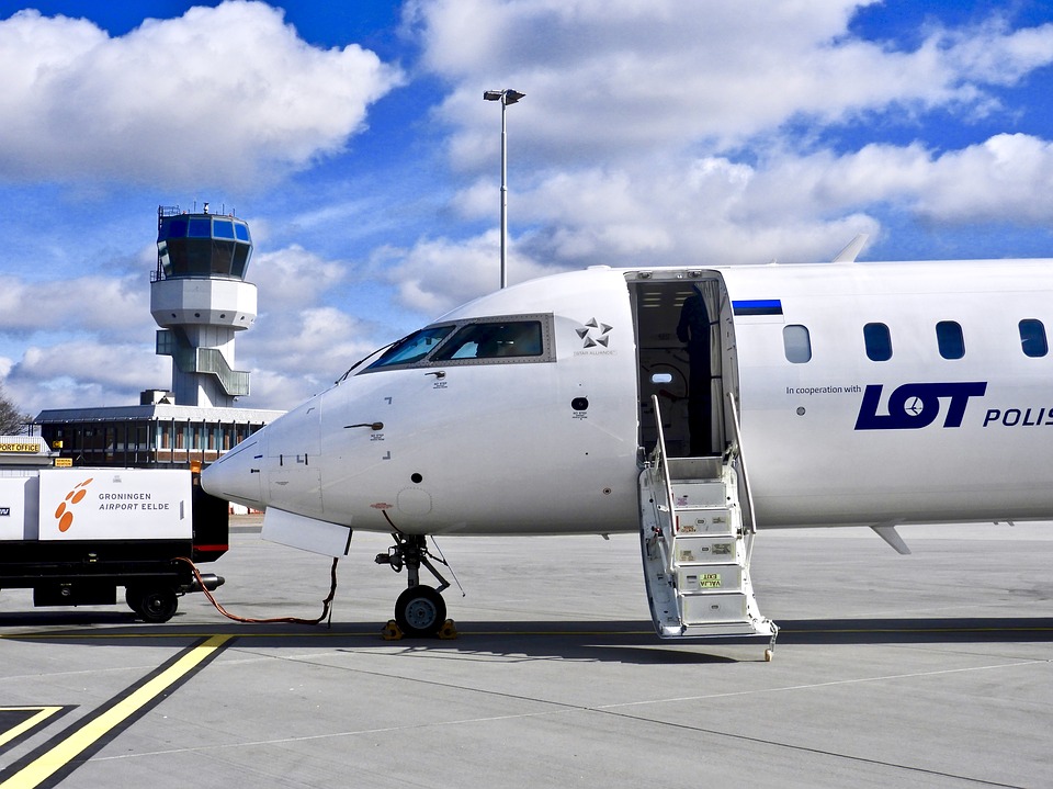 Bombardier CS Series completes landmark flights